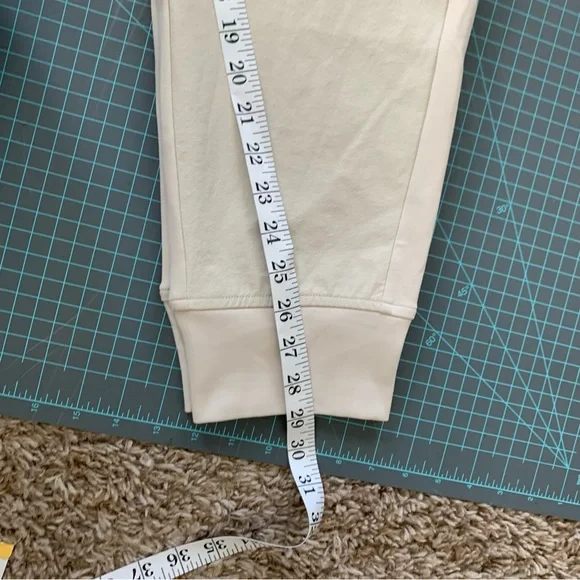 Athleta HEADLANDS HYBRID MID RISE JOGGER PULL ON SIZE 16 HIKING WALKING CASUAL - Picture 7 of 16